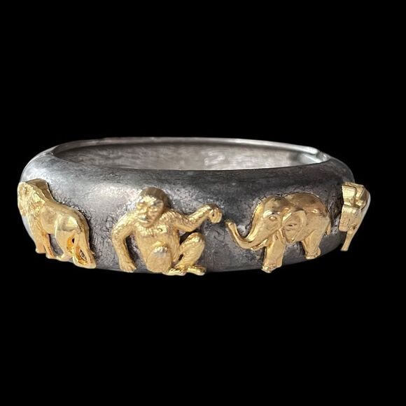 Vintage Mixed Metal Safari Animals Clamper Bracelet - Picture 3 of 11